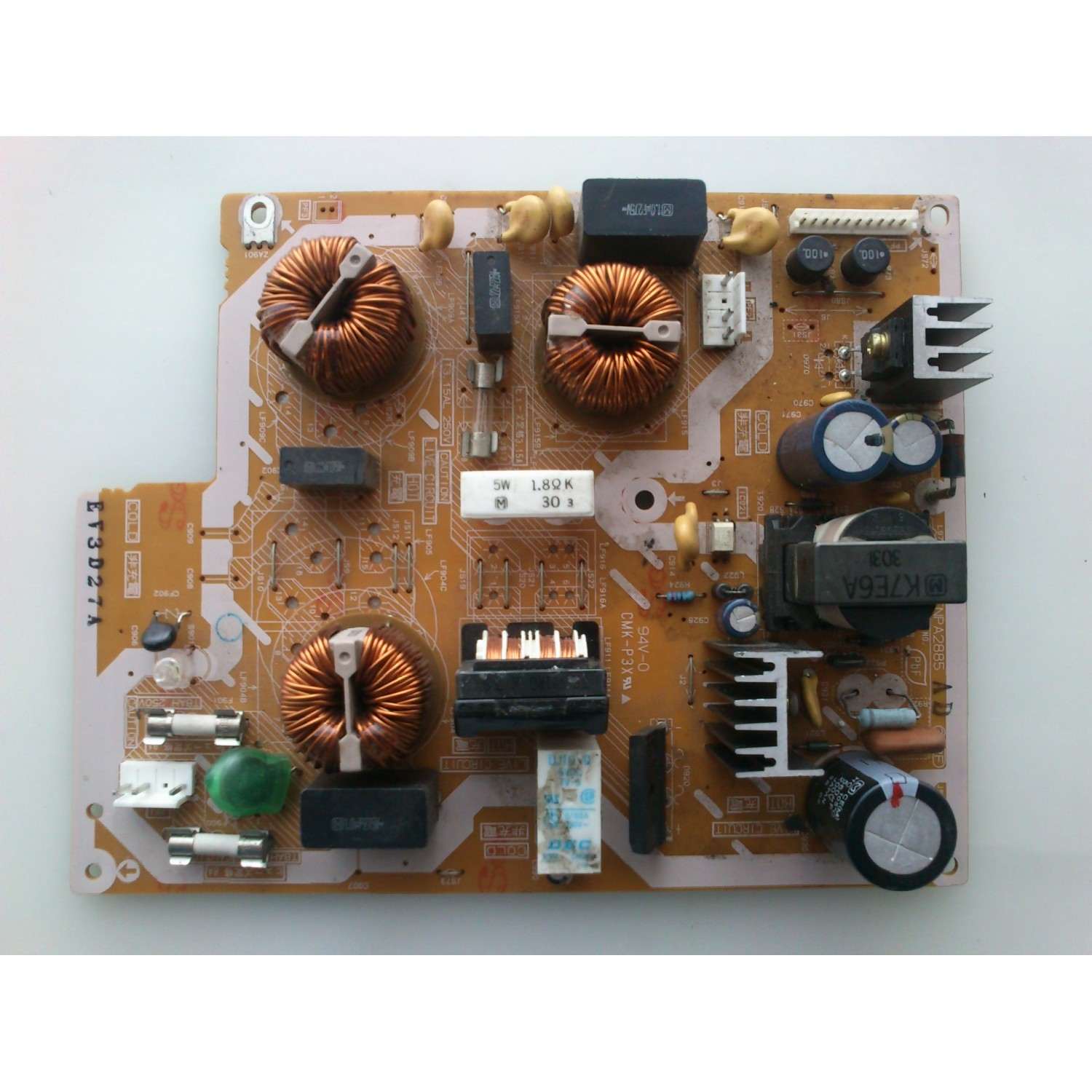 FUENTE PARA TV HAIER NUMERO DE PARTE AY156D-ASF20 / AY156D-ASF / AY1551A066996 / PANEL CN55GK725 / MODELO 55E5500U